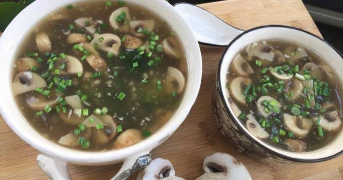 Broccoli and mushroom soup recipe